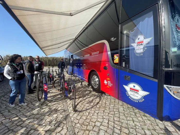 Bicicletas e autocarro