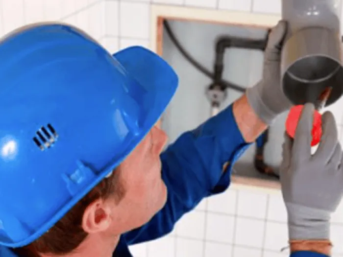 Aplicar as Colas PVC